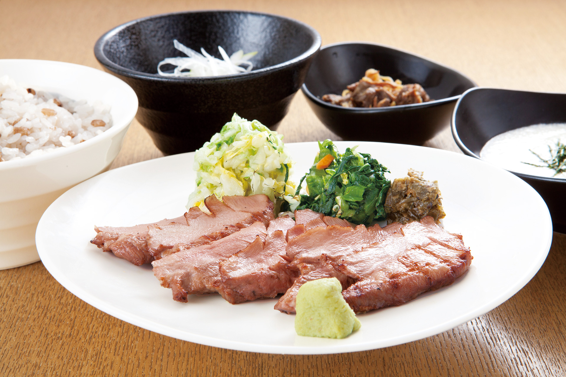 仙台牛タン炭火焼き「杜」